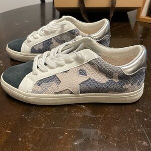 Vintage Havana- NBW - Harty Blue Camo Sneakers